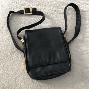 Vintage Perlina Leather Crossbody Bag